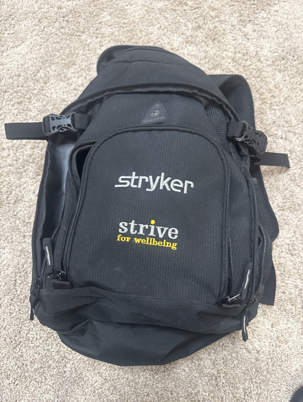Stormtech Backpack STRYKER Logo w/Pockets Tech Laptop Travel Vented Padded NICE